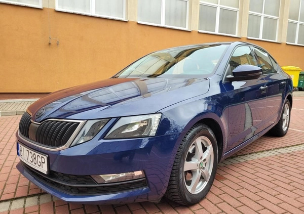 Skoda Octavia cena 39900 przebieg: 231924, rok produkcji 2017 z Białystok małe 211